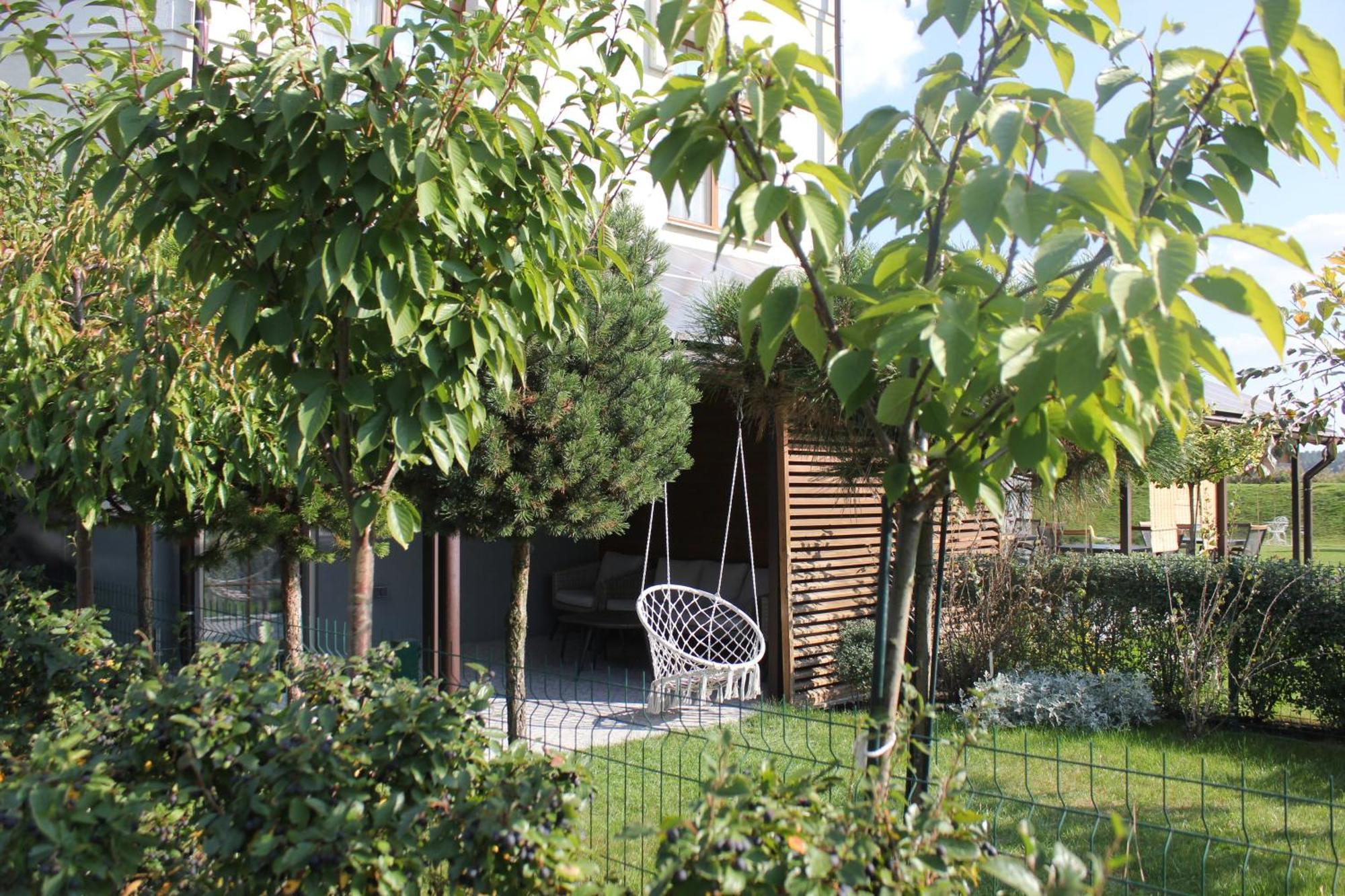 Bobritsa Dacha Hotel Exterior photo